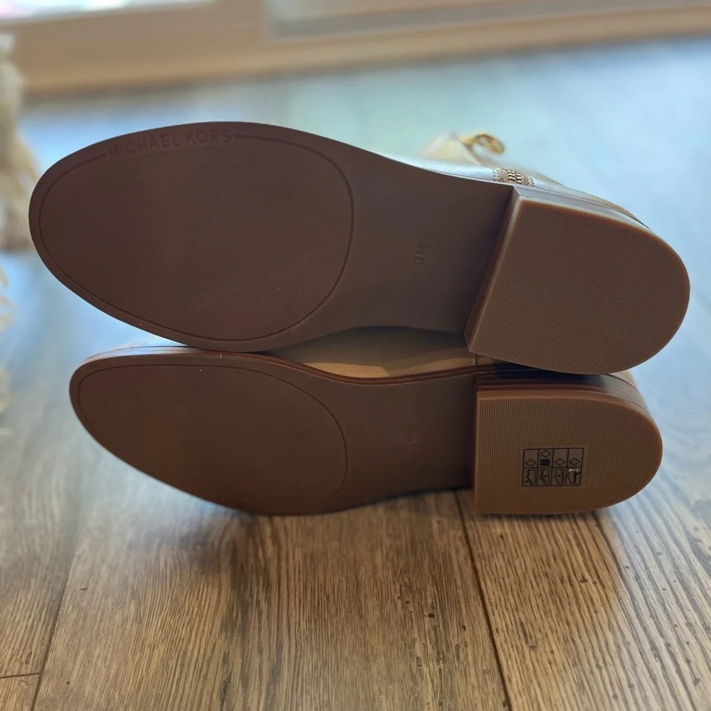 Michael Kors Women’s Lainey Leather Ankle Boot Tan Camel Leather Size 9 NWT